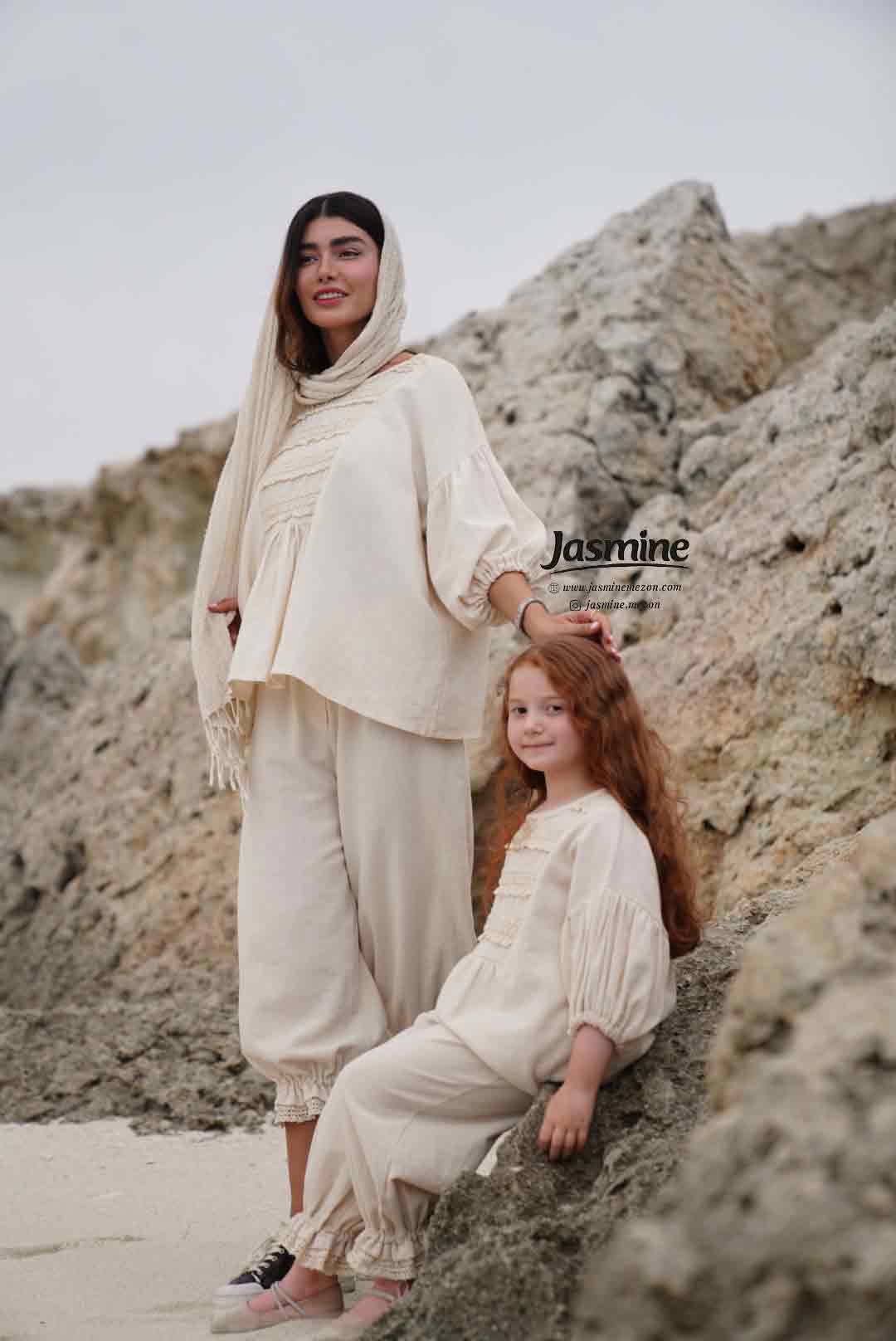 ست کامل مادر و دختر پیراهن و شلوار کرم کنفی عروسکی کد sku-1040